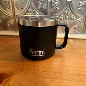 YETI Rambler mug 14oz with handle